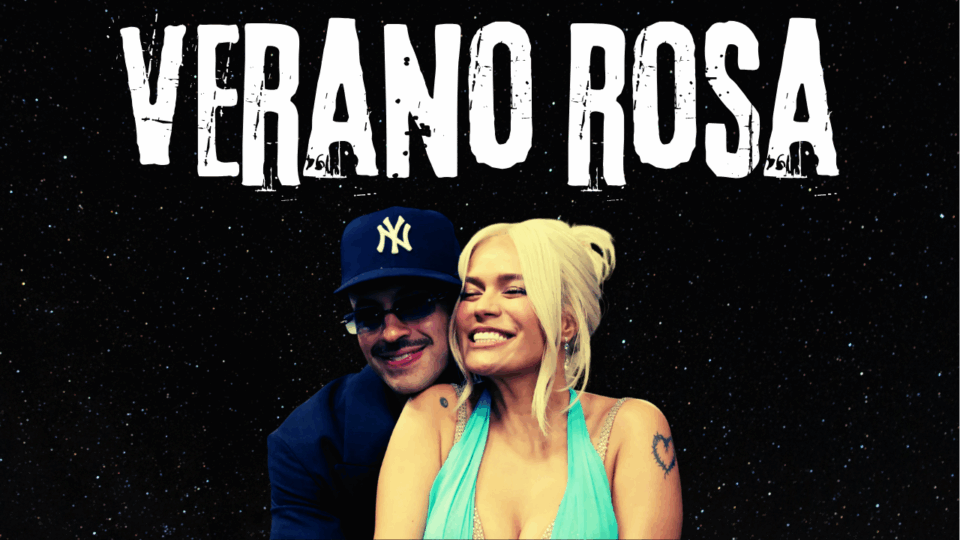 l immagine ritrae il nome della canzone Verano Rosa con l'immagine in sotto sfondo degli artisti che la cantano